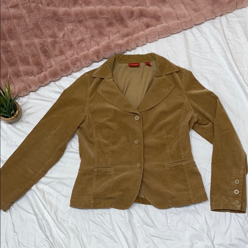 Valerie Stevens Medium Button Down Jacket